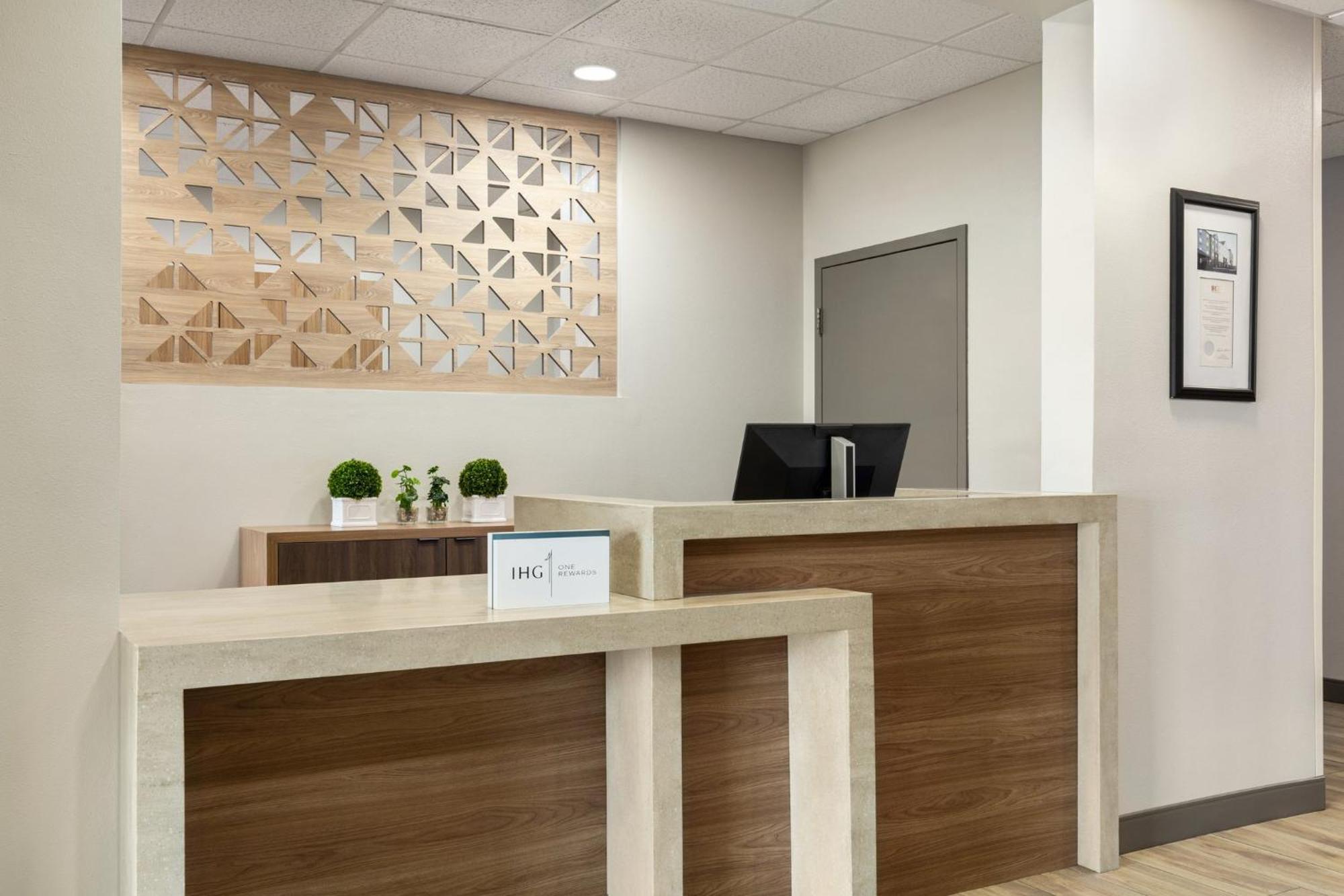 Candlewood Suites Tuscaloosa By Ihg Exterior photo